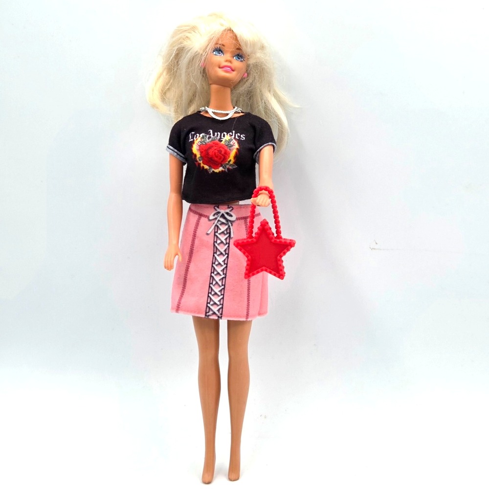 Mattel Barbie Los Angeles LA Doll Outfit T-Shirt Skirt Star Purse Necklace 2018